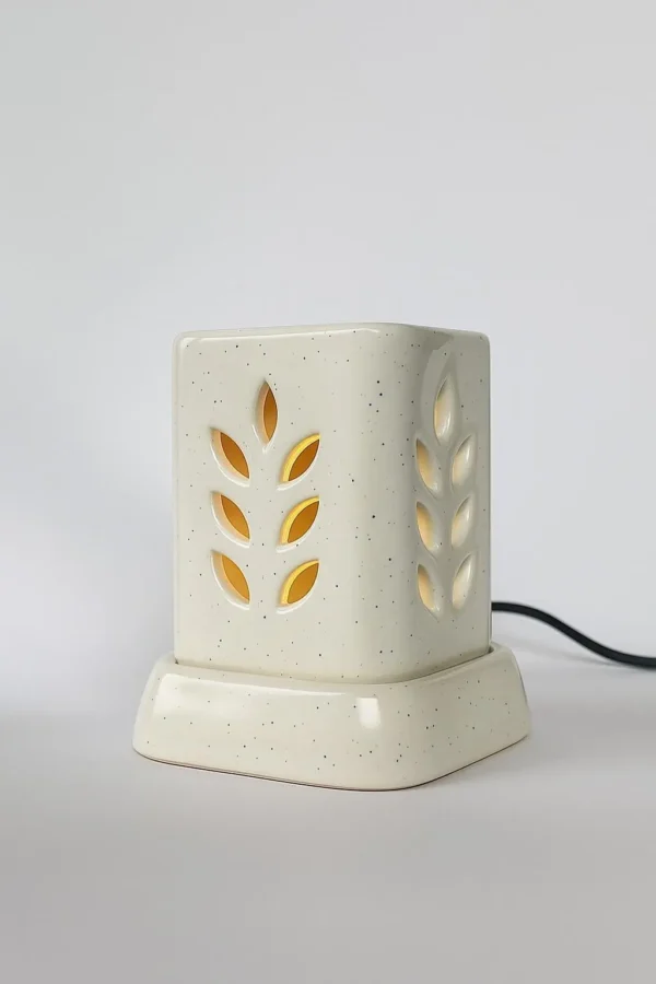 <u>Stress relief Aromas Ultrasonic Diffuser</u> - Image 2